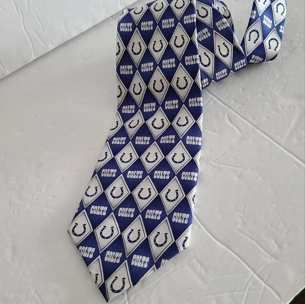 NFL Indianapolis Colts mens tie blue /white horse shoe logo silk